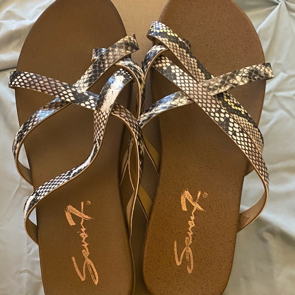 Seven 7 Womens Melbourne Slide Sandals